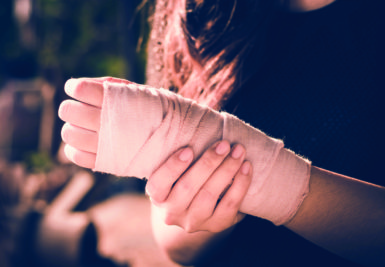 Hand surgery repairs patient’s broken fingers