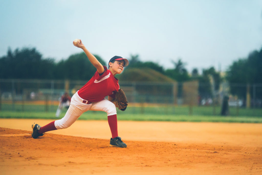 Elbow injuries in the overhand throwing athlete
