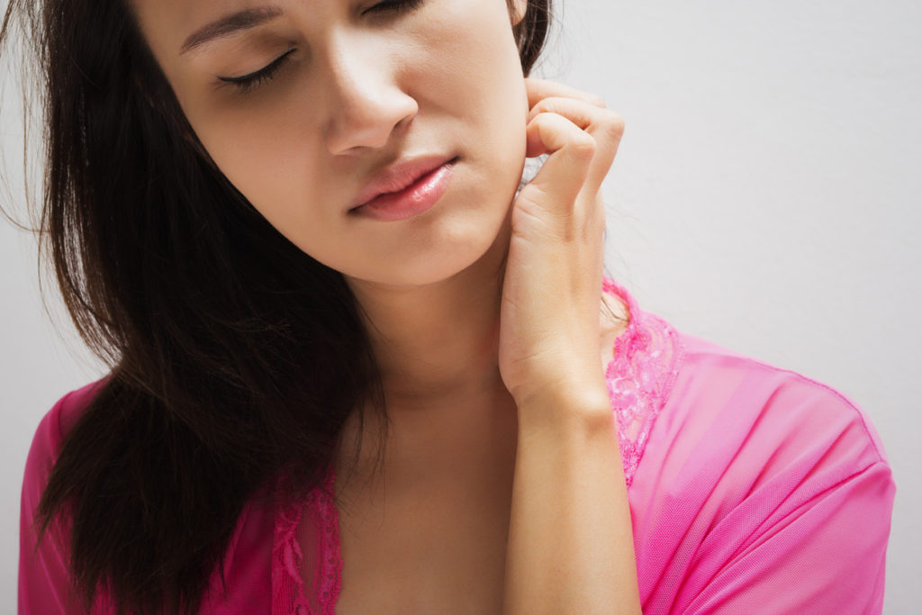 Cervical radiculopathy: the causes and symptoms of a pinched nerve in the neck
