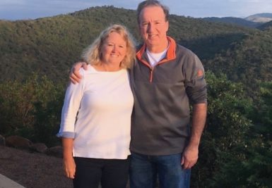 Total hip replacement surgery allows patient to play golf again