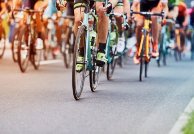 What are common cycling injuries?