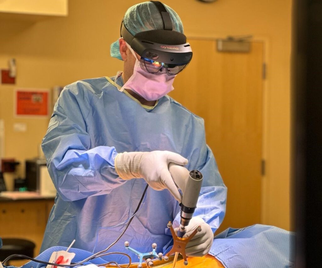 OrthoIndy Announces First Spine Surgery Utilizing Innovative XR Technology